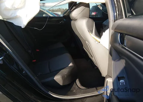 2021 Honda Accord Sport 2.0T z USA, uszkodzony, nr VIN 1HGCV2F37MA008240